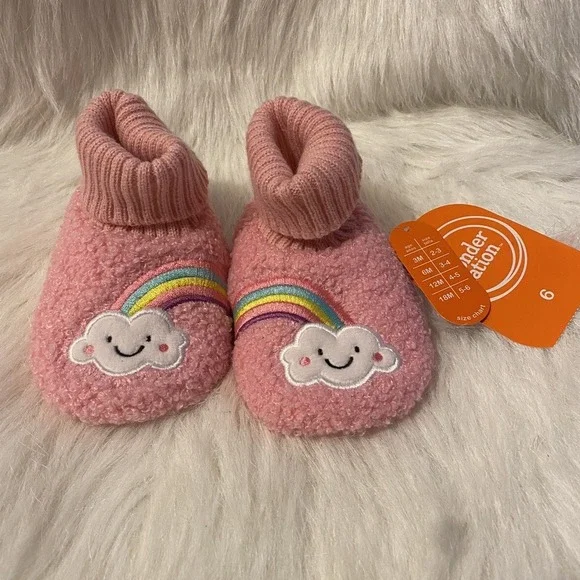 Wonder Nation Slippers Toddler Girls Size 6 Pink Fuzzy Rainbow Bootie Shoes NEW
