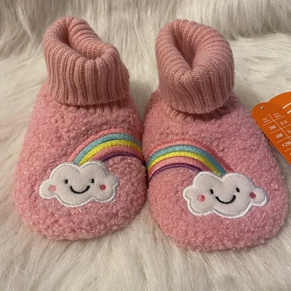 Wonder Nation Slippers Girls Size 6 Pink Fuzzy Rainbow Bootie Shoes 18 Months