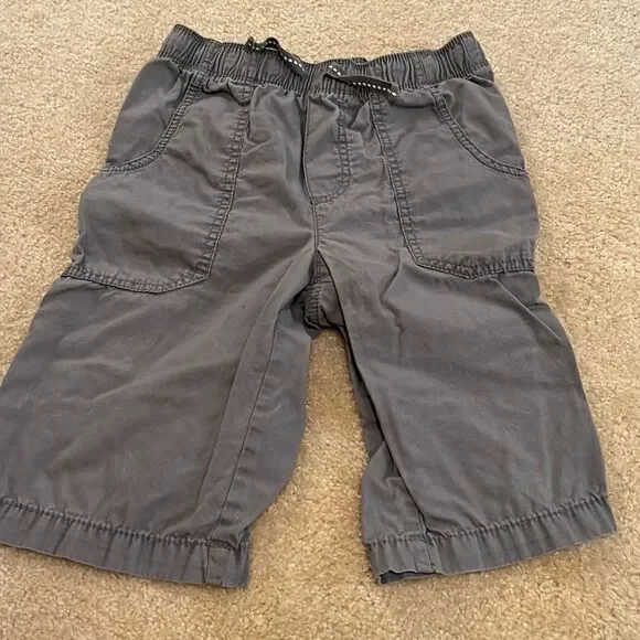 OLD NAVY SIZE LARGE SHORTS