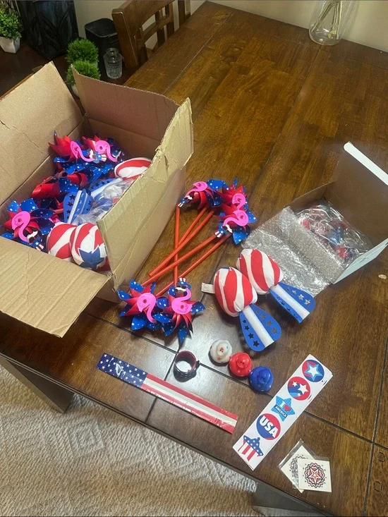 🇺🇸 Patriotic Red, White & Blue Party Favors - USA Themed Celebration Favors 🎇