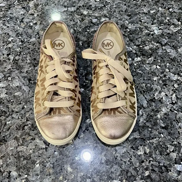 Michael Kors City Sneakers in Gold and Tan Size 6.5