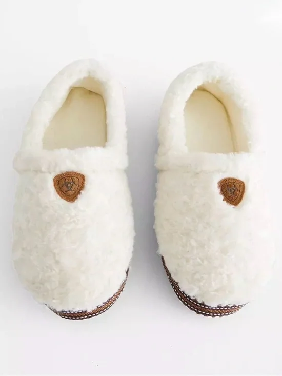 Ariat Girls Fuzzy House Slippers Size Medium (3-4) Ivory Plush Cushioned NWOB