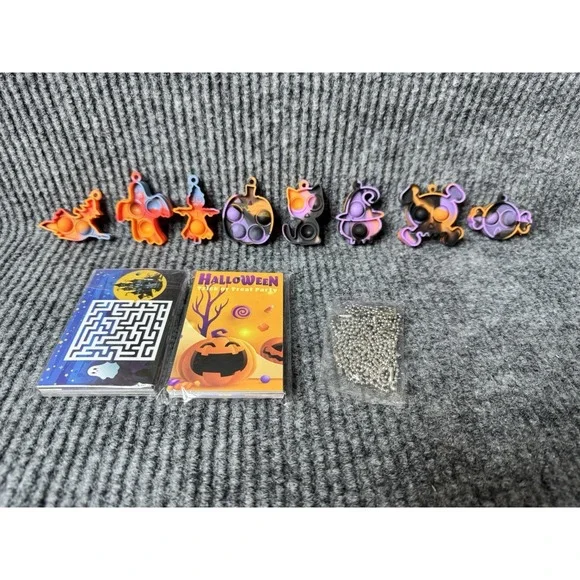 24 Piece Halloween Pop It Keychains