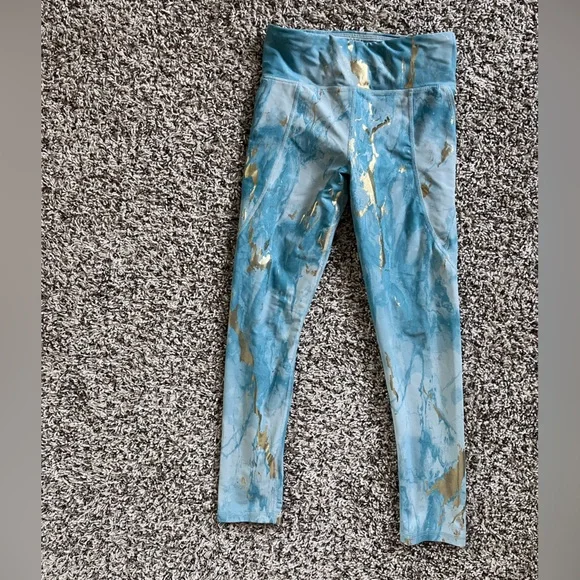 Old Navy Girls Blue & Gold Athletic‎ Leggings – Sporty & Comfy