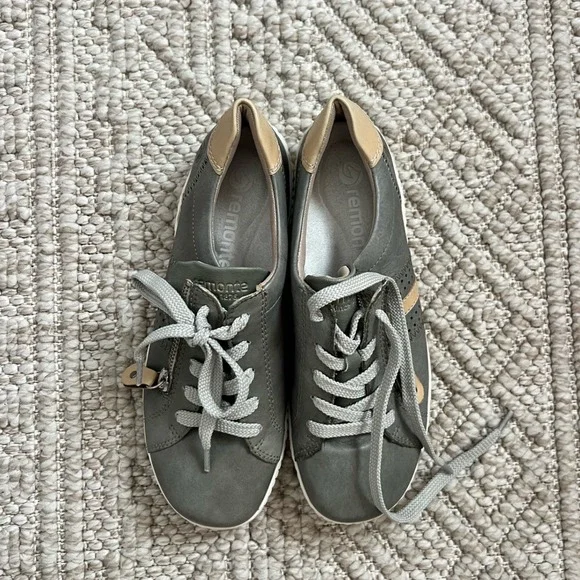 Remonte Womens Grey Leather Side Zip Lace Up Sneakers D0900-54