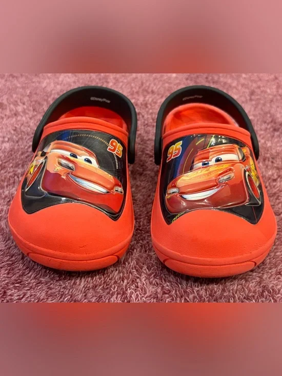 Disney Pixar Cars Lightning McQueen Toddler Clogs size 7-8