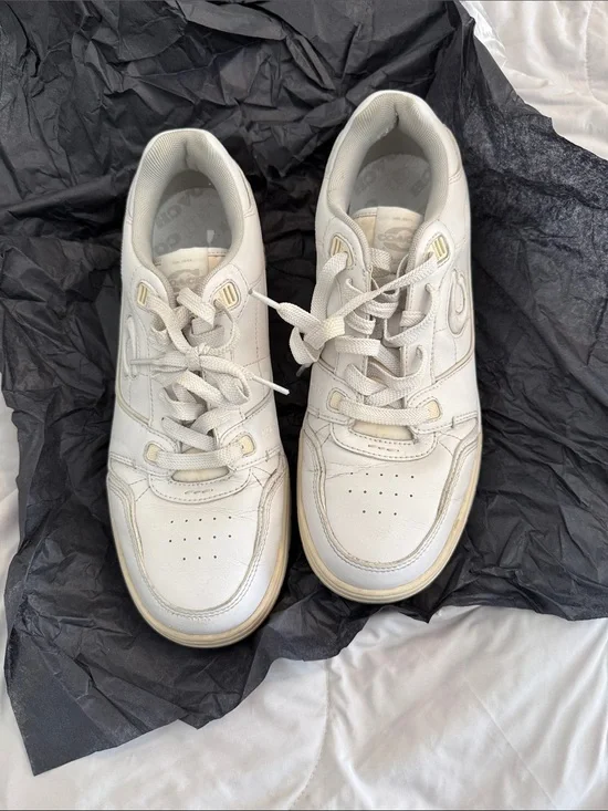 Coach White Leather Low-Top Sneakers