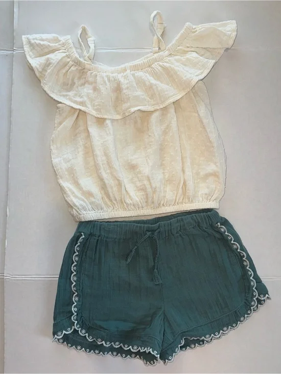 Old Navy Off-white Ruffle Off-the-Shoulder Top with coordinating Shorts
