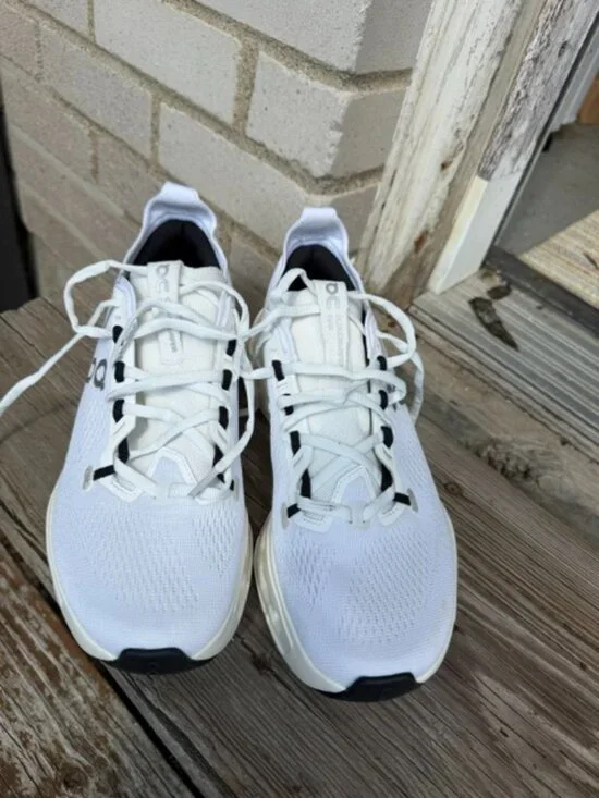 On Running Cloudsurfer Max Sneaker, White