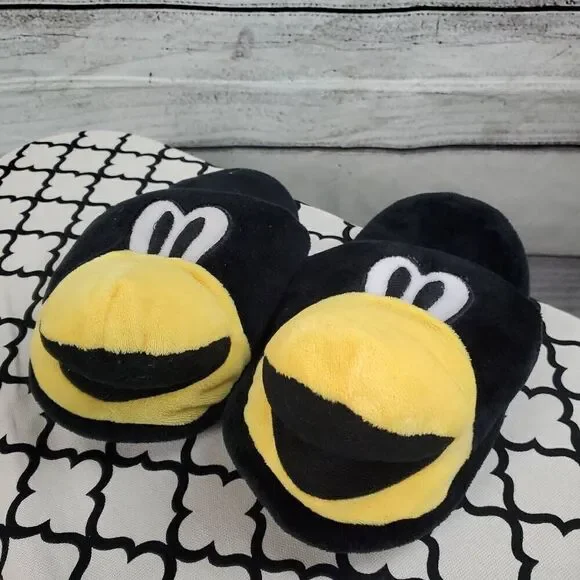 Pittsburgh Penguins Unisex Slippers Ages 3+