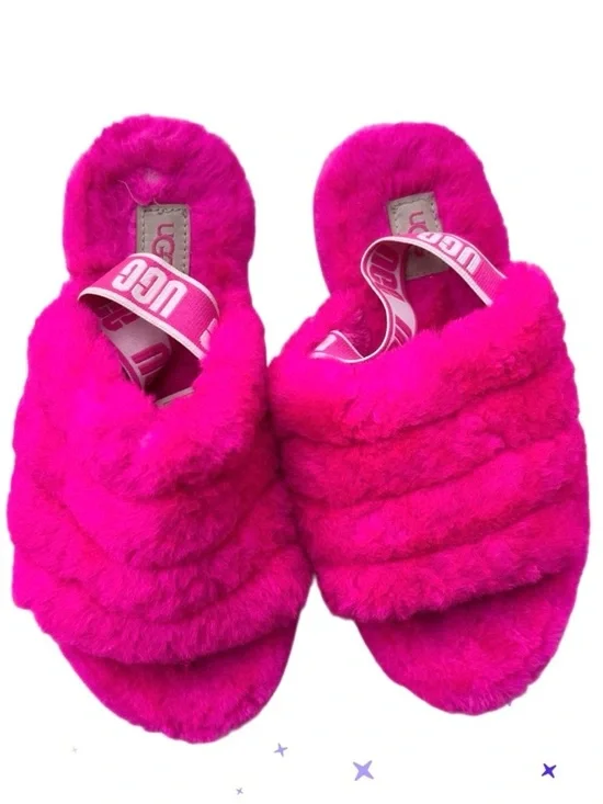UGG Fluff Pink Slider Sandal Logo Strap Size 4