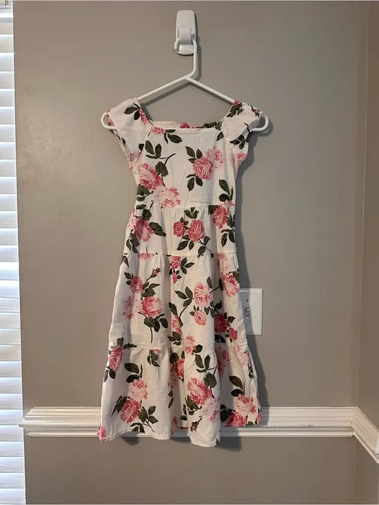 Old Navy Girls Floral Dress size 8
