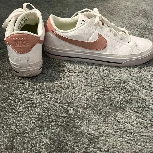 Nike Court Legacy 8.5