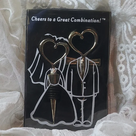 Silver Heart Wedding Bottle Stopper and Pourer Set - Home Party Supplies