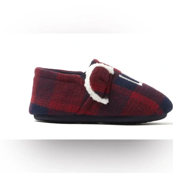 Dearfoams Unisex Kids Red and Blue Plaid Slippers! New!‎
