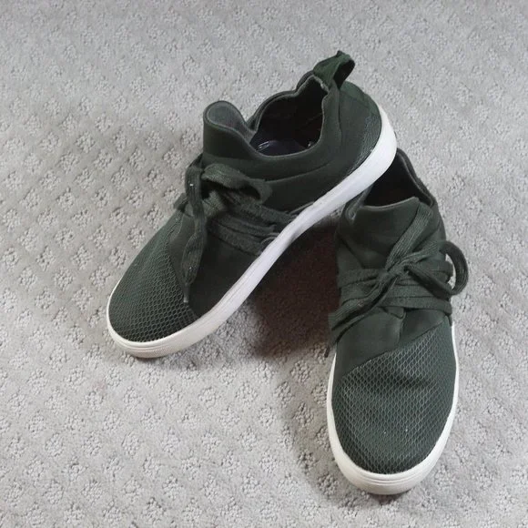 Steve Madden Langer Size 9 Army Green Sneakers