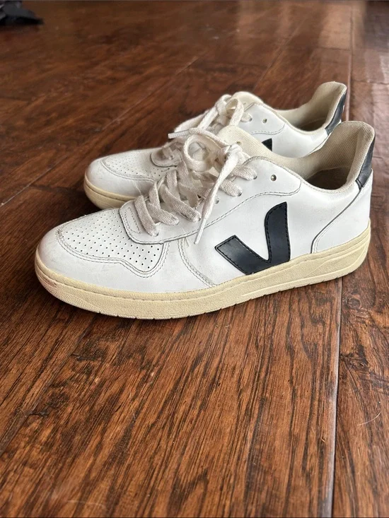 Veja White Leather Sneakers with Black V Logo