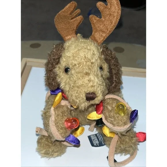 Old Navy  Magic The Dog Christmas‎ Collectible Tangled In Christmas Lights
