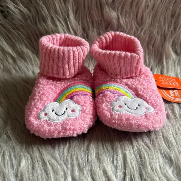 Wonder Nation Slippers Baby Girl Size 5 Pink Fuzzy Rainbow Shoes 12/18 Months