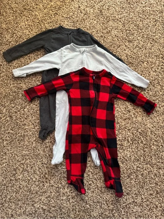 Old Navy Baby Footed Zipper Sleepers Pajamas