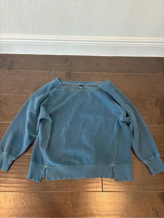 Old Navy Dusty Blue Crewneck Sweatshirt
