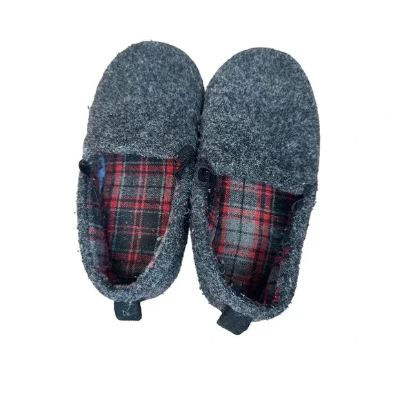Slipper‎ Loafers Kids Size M 2/3 Charcoal Grey Plaid Lined Cabin Core