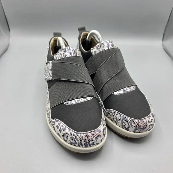Revere Virginia Sneakers Womens 7 Silver‎ Gray Leather Leopard Slip On Shoes