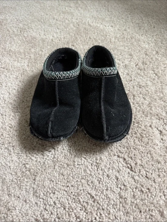 UGG Black Kids Slip-On Moccasin Slippers with Decorative Trim
