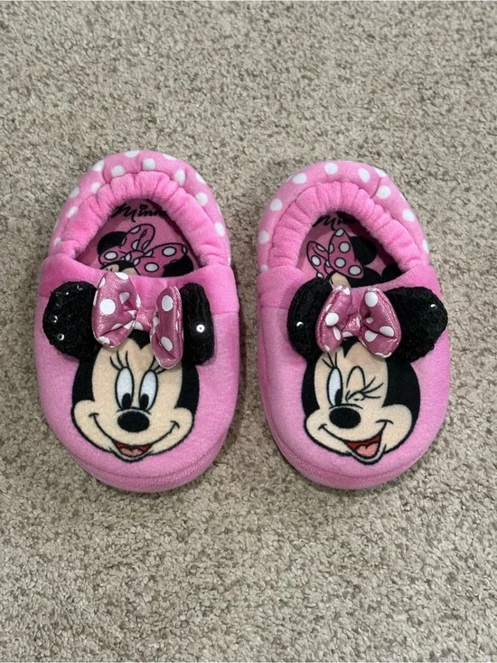 Minnie Mouse Pink Toddler Slip on Slippers Size 7/8