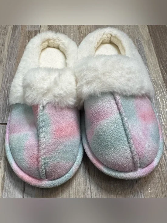 Little Girl Fuzzy Pastel Tie-Dye Cozy House Slippers Size Youth 13-1