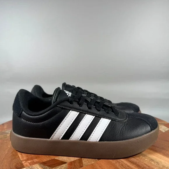 Adidas VL Court 3.0 Kids Sneakers Black White Gum Sole Size 1 US ID6301