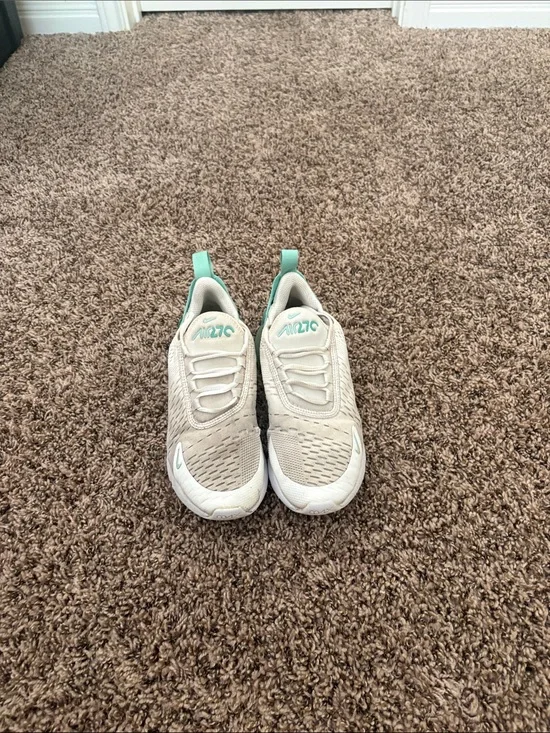 Nike Air Max 270 GS White Jade Ice Emerald Rise