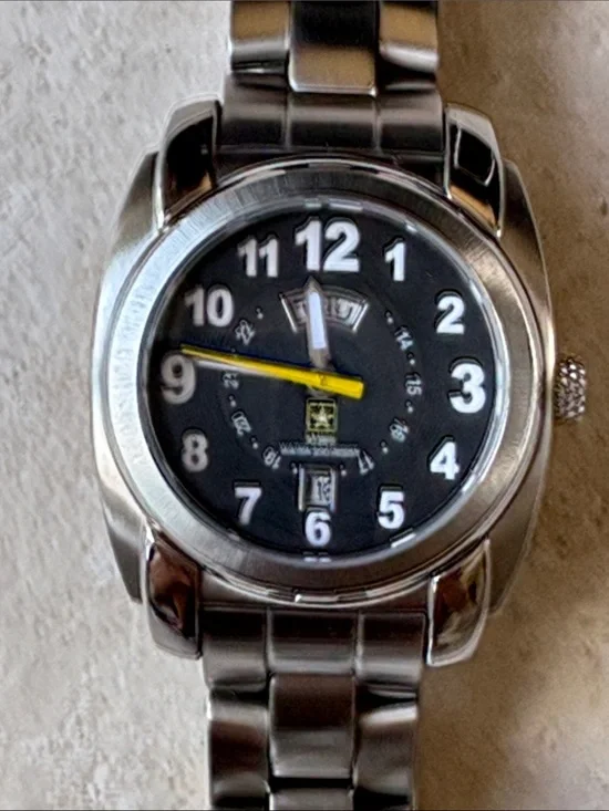 U.S. Army Stainless Steel Watch with Black Dial and Yellow Second Hand