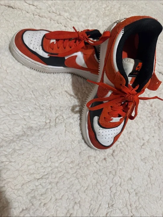 Women’s Nike Air Force 1  Size 7 Excellent Condition