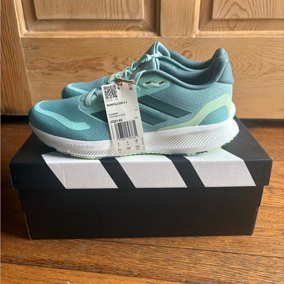 NWT adidas Athletic Running Shoes | Teal | Big Kids 5.5 | Women’s 7