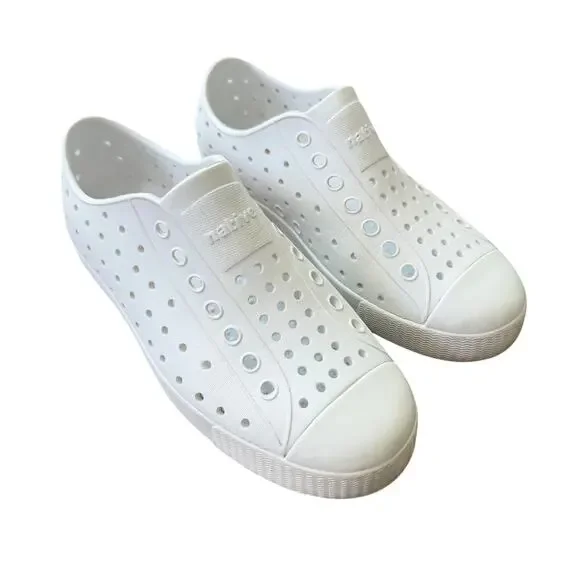 Native Jefferson White Slip‑On Sneakers Kids Size J1
