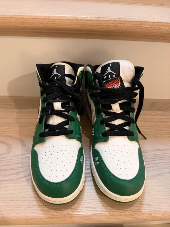 Jordan Kids Green & White Mid-Top Sneakers with Black Laces