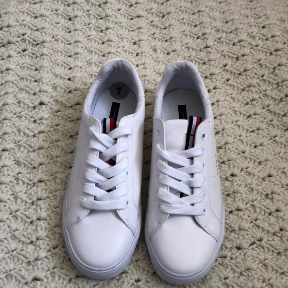 TOMMY HILFIGER Sneakers