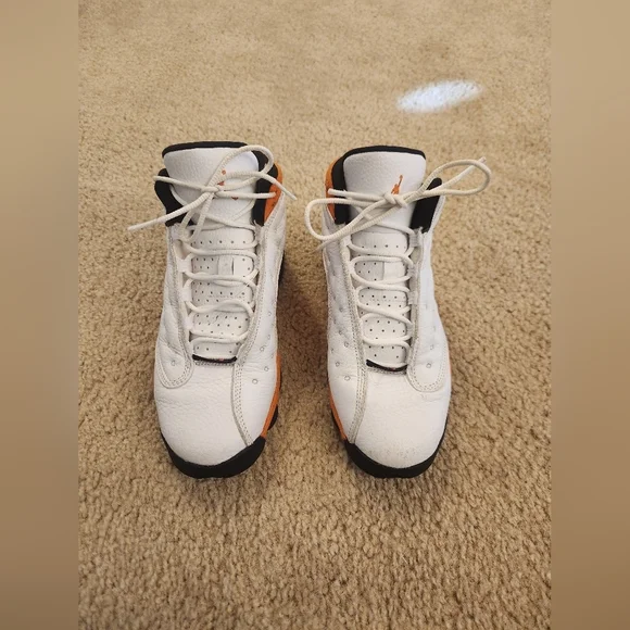 Air Jordan 13 Retro Starfish White Orange‎ Black Suede Size 6Y Youth