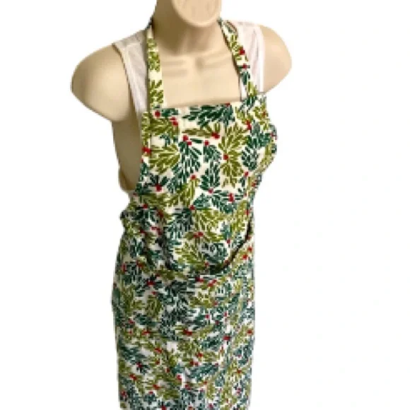 Crate and Barrel Mistletoe Red Green Apron One Size fits Most 27 in x 36 in