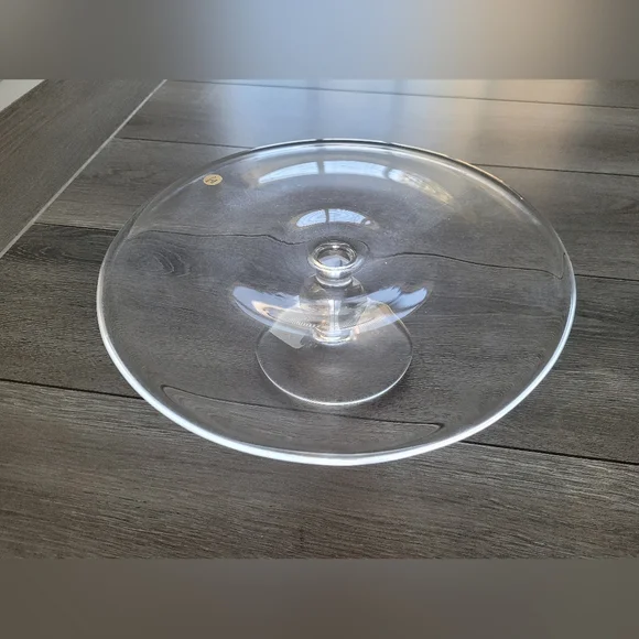 Elegant Glass Cake Stand