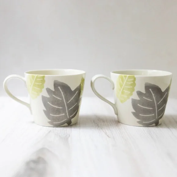 Set of 2 Crate and Barrel leaf mugs Barbara Eigen green gray brown 10 oz 3.25