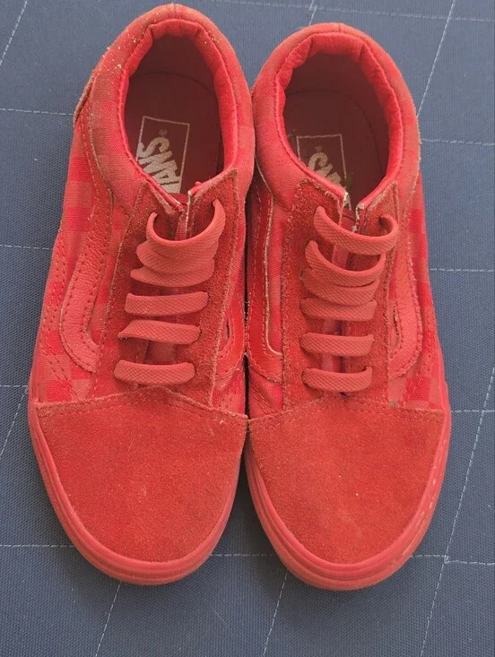 Vans Kids Red Slip-On Streetwear Skater Bold Vibrant Style Low Top Sneakers