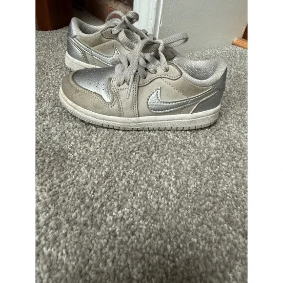 Nike Air Jordan 1 Low Toddler 8C Metallic Silver Grey Sneakers