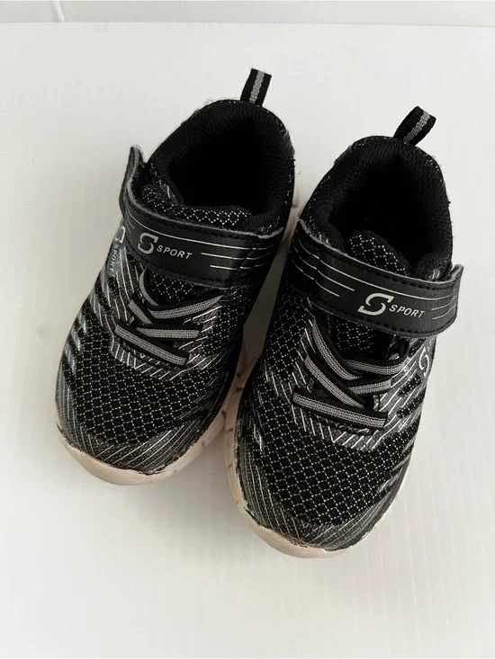 Kids Black Sport Sneakers with Silver Accents and Hook-and-Loop Strap