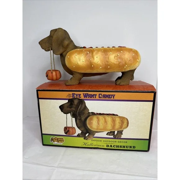 Cracker Barrel Eye Want Candy Halloween Dachshund w/ Jack O Lantern Pumpkin Box