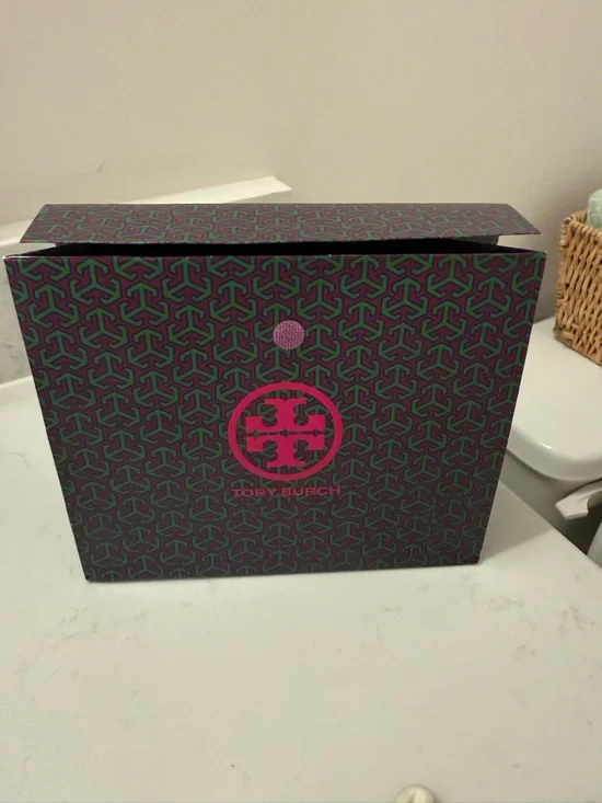Tori Burch Gift Bag 7x8 Authentic 7x8 Iconic Logo