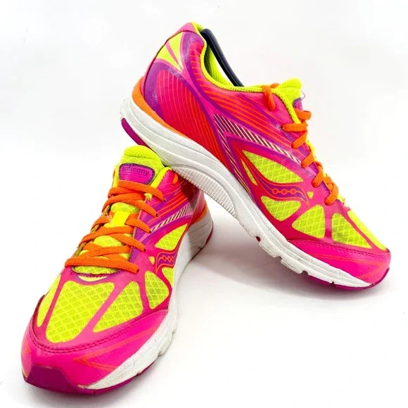 Saucony Kinvara 4 Running Shoes Girls 6.5  Fushia Pink Neon Yellow Running