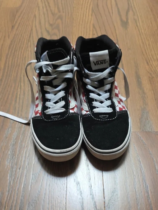Vans Kids High-Top Checkerboard Sneakers in Black & Red