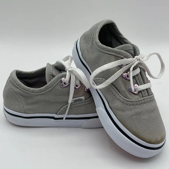 Vans Toddler Size 5.5 Gray With Purple Heart Eyelets
